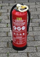 6 kg PULVER-Feuerlöscher mit Wandhalterung, nie benützt