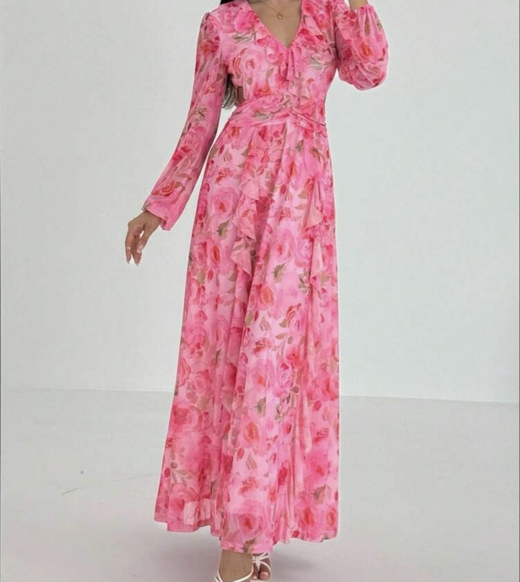 Kleider: Maxi Blumenkleid 🌼🪻🌺🌹🌸 – Neu (gemäss Beschreibung) aus Remetschwil von Ka95