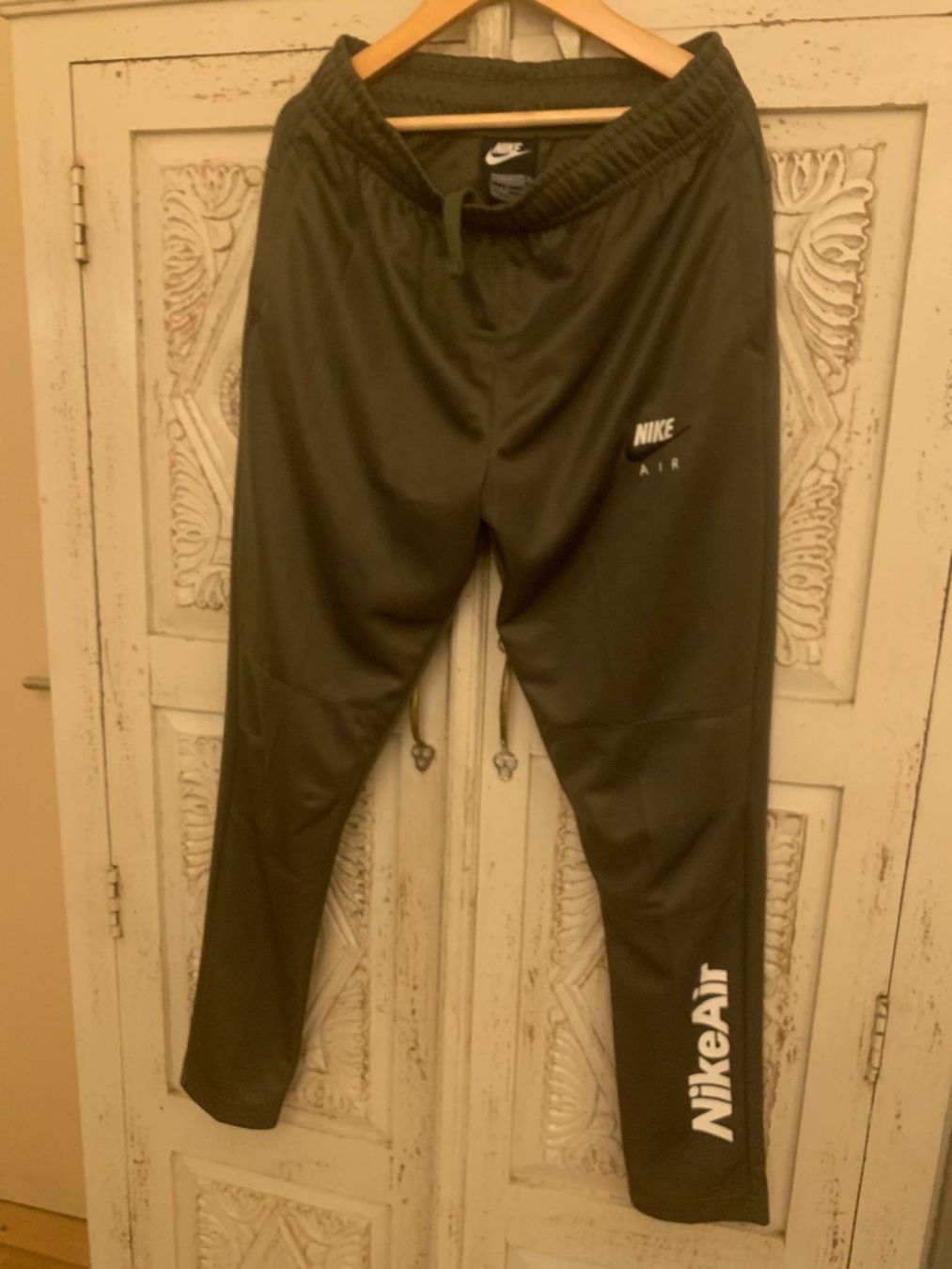 Nike Pantaloni: Training Nike – Usato da Genève venduto da rescateCH 1