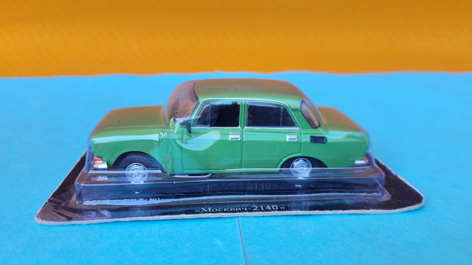 Voitures modèles: Moskwitch 2140, 1:43 DeA Collection presse – Neuf (Voir description) à Domdidier par Bimbo57