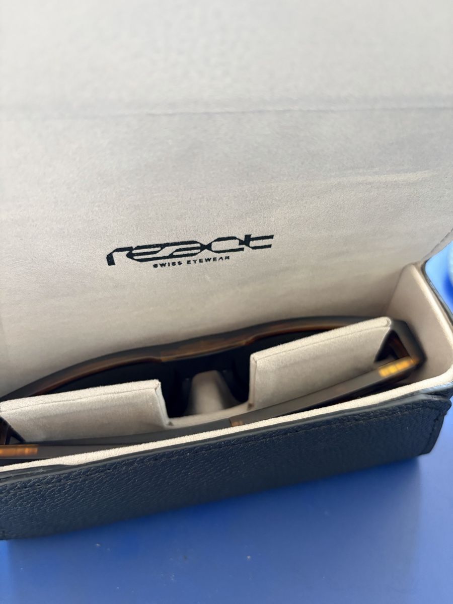 Brillen & Gläser: React – Neu und originalverpackt aus Dietschwil von Sonnenuntergang82 2