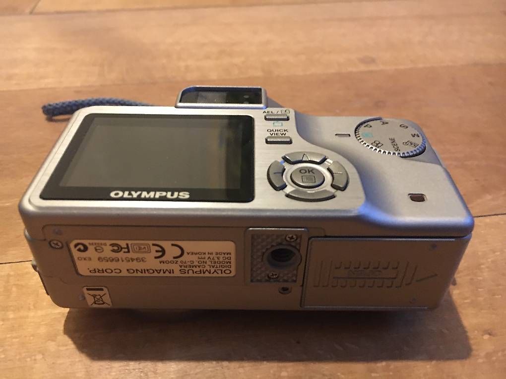 Fotocamera: Olympus C-70 Zoom Digitalkamera – Usato da Weinfelden venduto da phi_7j97 3