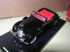 Cadillac V 16 Cabriolet 1938-1940 * Rextoys 1:43