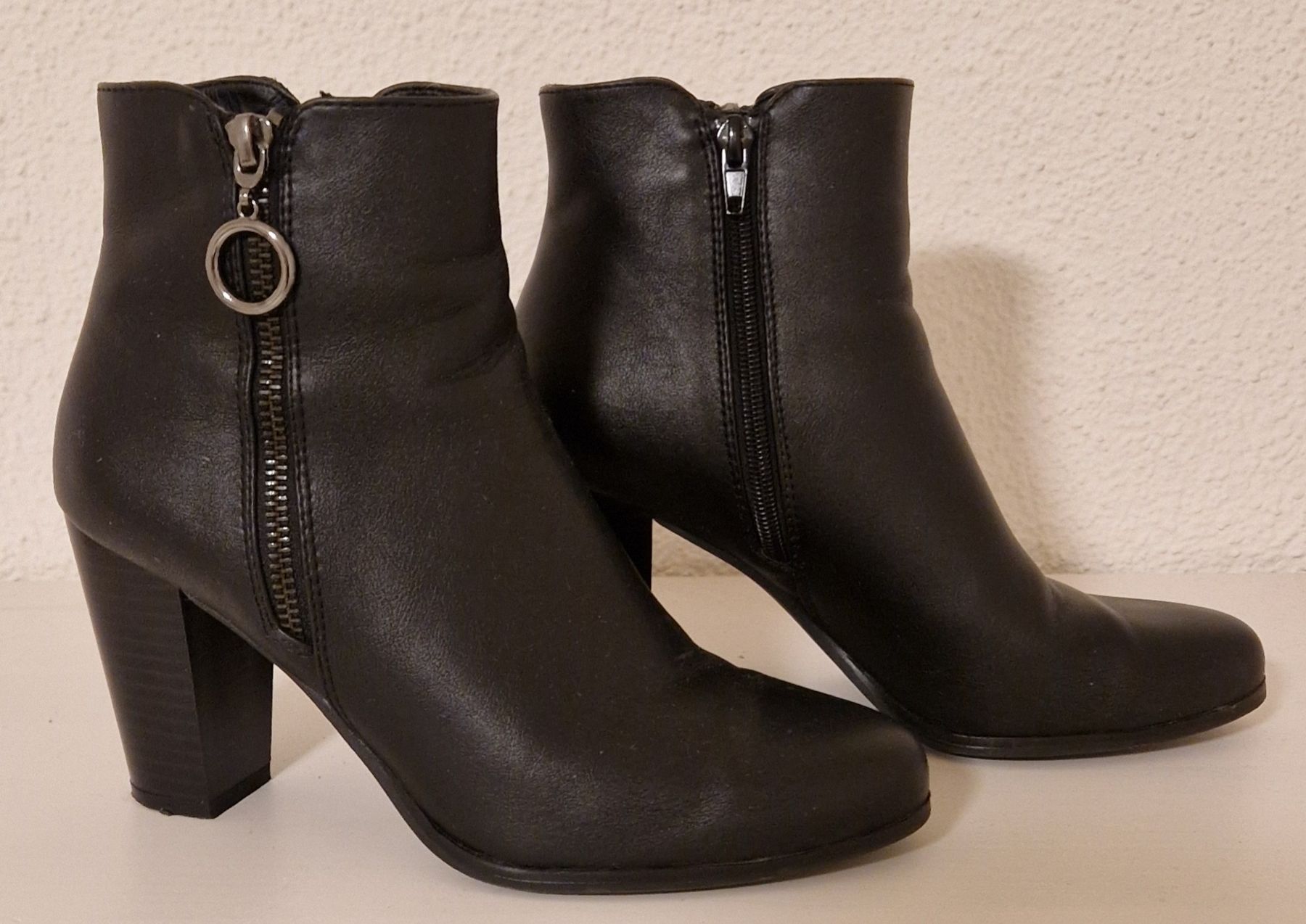 Graceland Damenschuhe: schwarze Stiefeletten, Graceland, Gr. 38 – Neu (gemäss Beschreibung) aus Menziken von chs_xd76 1