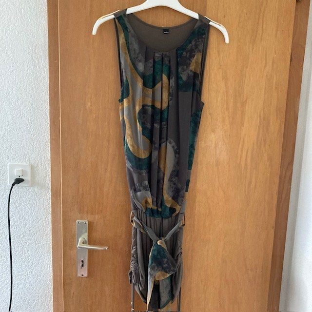 Vestiti: schickes Minikleid Gr. 38 von Leidiro – Nuovo (secondo la descrizione) da Untervaz venduto da AndreaC04 1