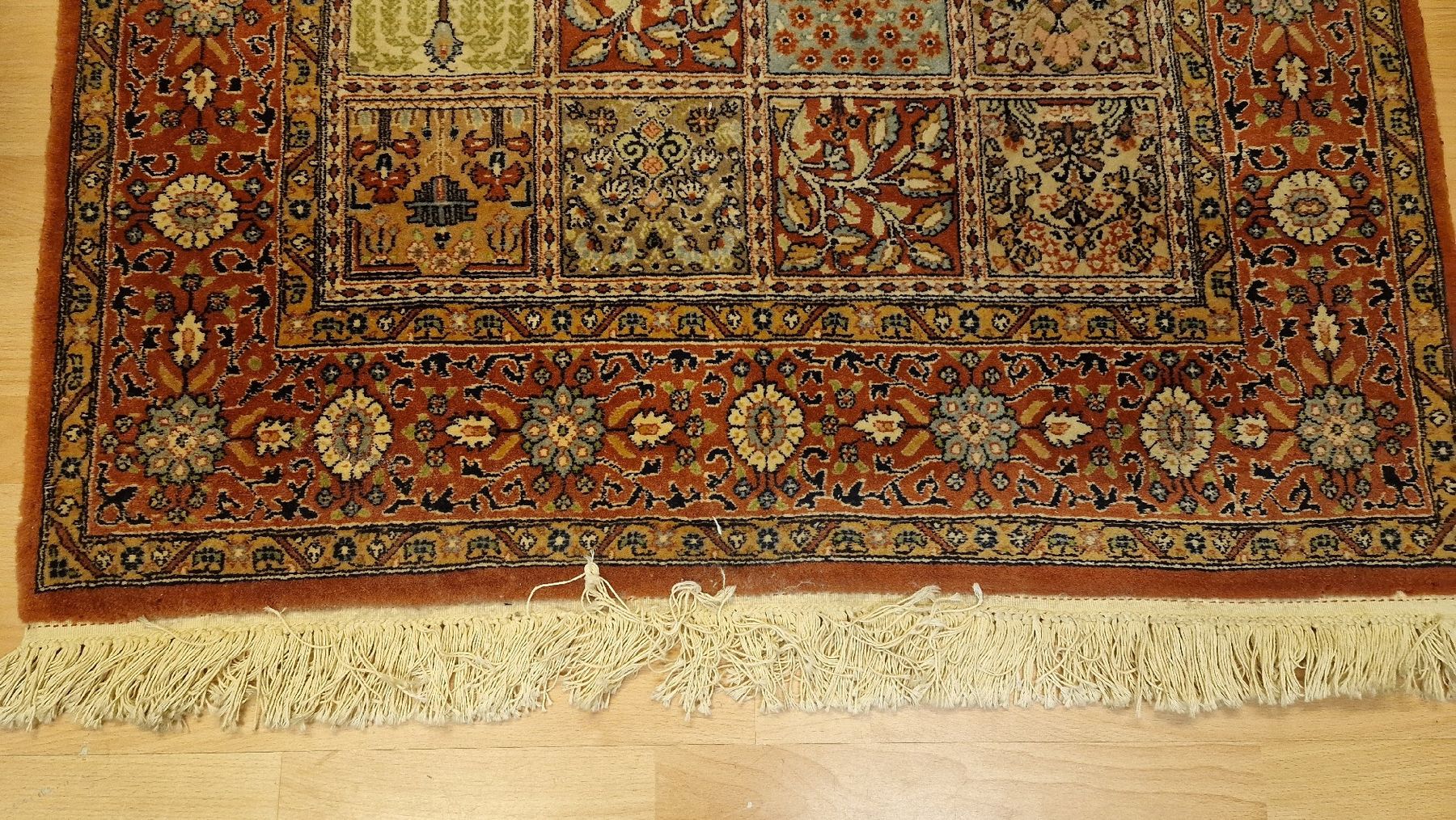 Tappeti: Antiker Teppich aus Hausräumung – Usato da BERN venduto da Intarsia 1