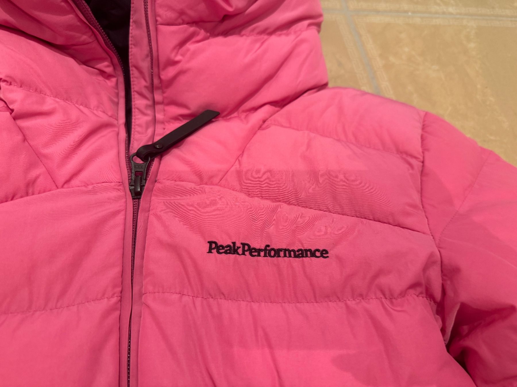 Peak Performance Giacche: Performance Peak wunderschöne Winterjacke, S NP 430 Fr – Usato da Klingnau venduto da Markus14 5