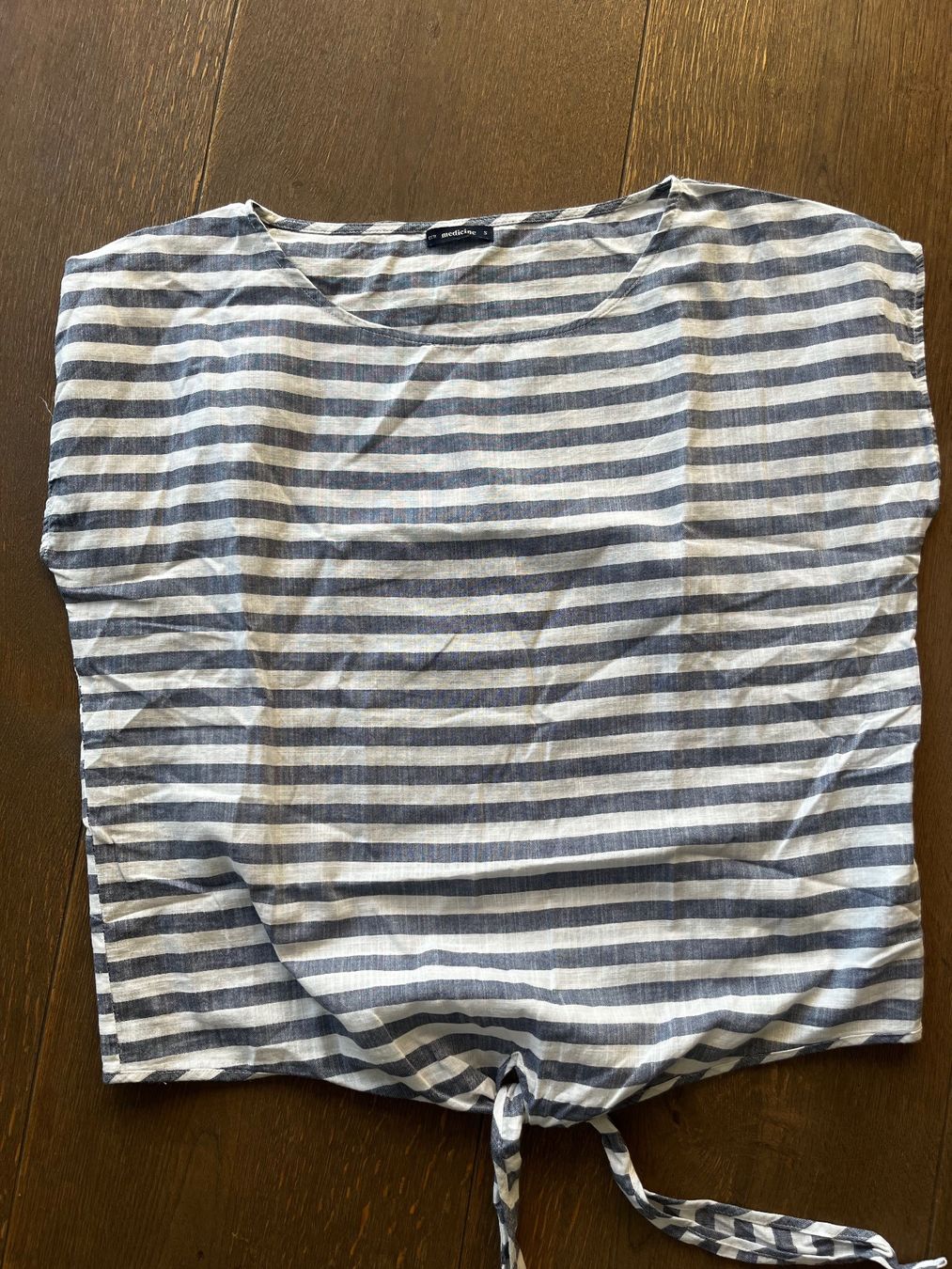 T-shirts: T-shirt coton Medicine – D'occasion à Develier par lili_1 2