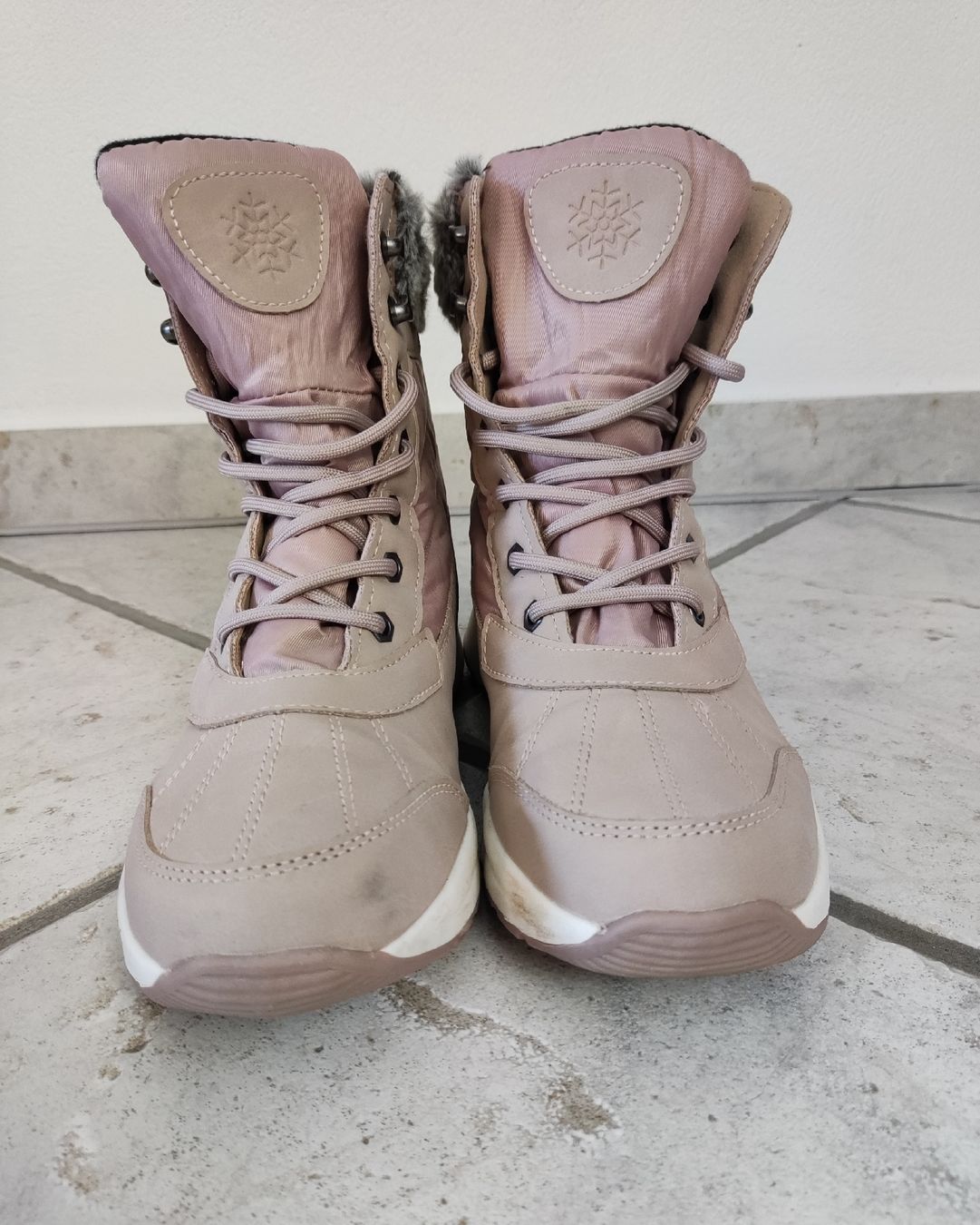 Scarpe da donna: Damen Winterschuh Grösse 38 – Usato da Chur venduto da Rodanisa 3