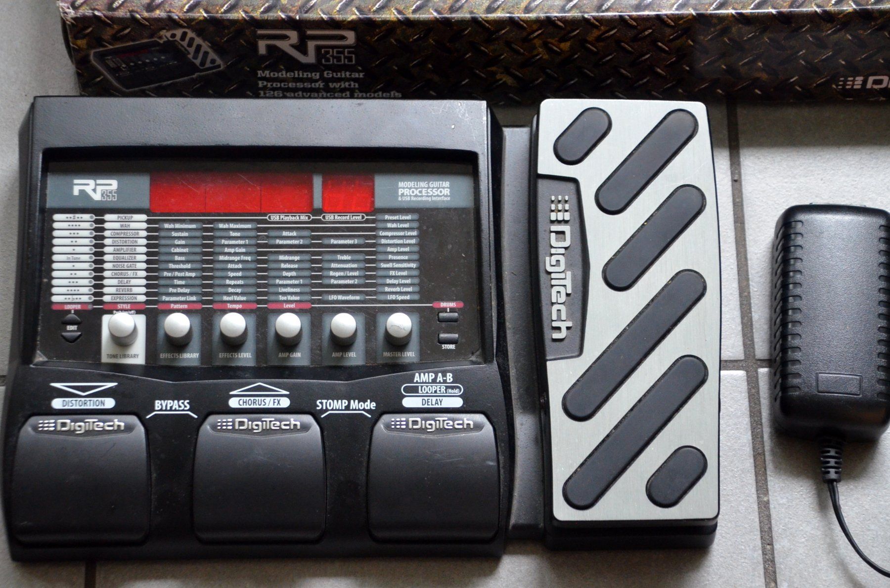 Strumenti musicali: DigiTech RP355 Multi-Effects Processor Guitar Pedal – Difettoso da Collonges venduto da arashee 1