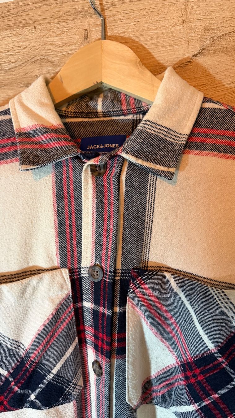 Hemden: Jack & Jones Hemd / Overshirt Grösse M – Gebraucht aus Schaffhausen von davidxjames 1