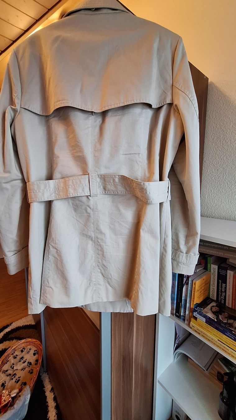 Esprit Giacche: Trenchcoat kurz – Nuovo (secondo la descrizione) da Aadorf venduto da Hesse834 1