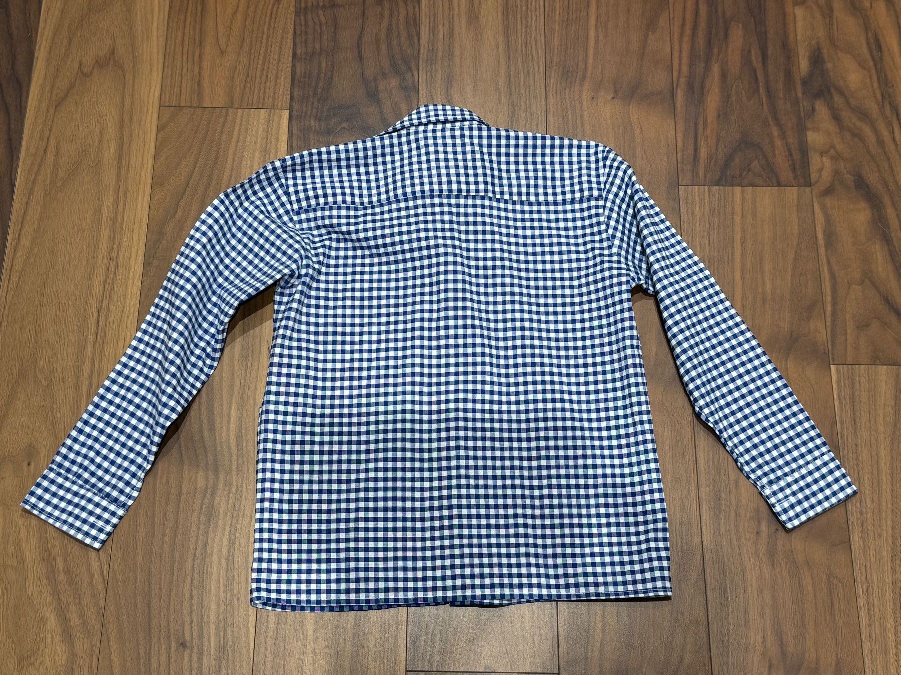 Chemises, T-shirts & Polos: Hemd vom Trachterbahn Gr 128 – D'occasion à Egg b. Zürich par Nathalie14 1
