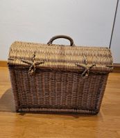 Weidenkorb mit Deckel, Truhe, antik, Vintage-Look.