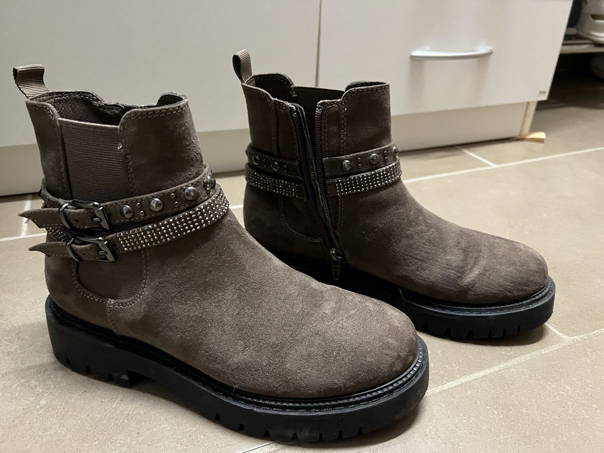 Scarpe per ragazze: Stiefeletten Gr. 37 – Usato da Holderbank AG venduto da bg79 3
