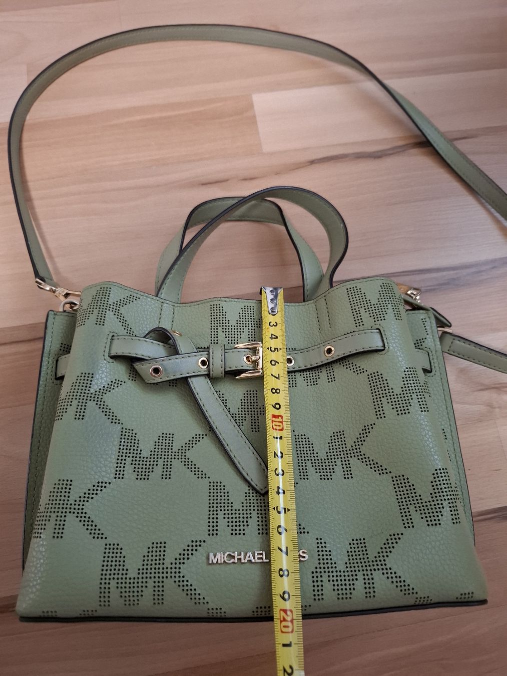 Michael Kors Taschen für Damen: Michael Kors Tasche – Gebraucht aus Netstal von Queen37 7
