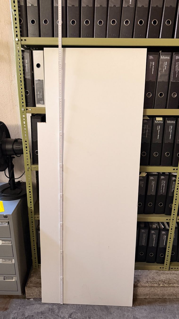 Holzartikel: Beschichtete MDF Platte – Gebraucht aus Zürich von kre_2gy7