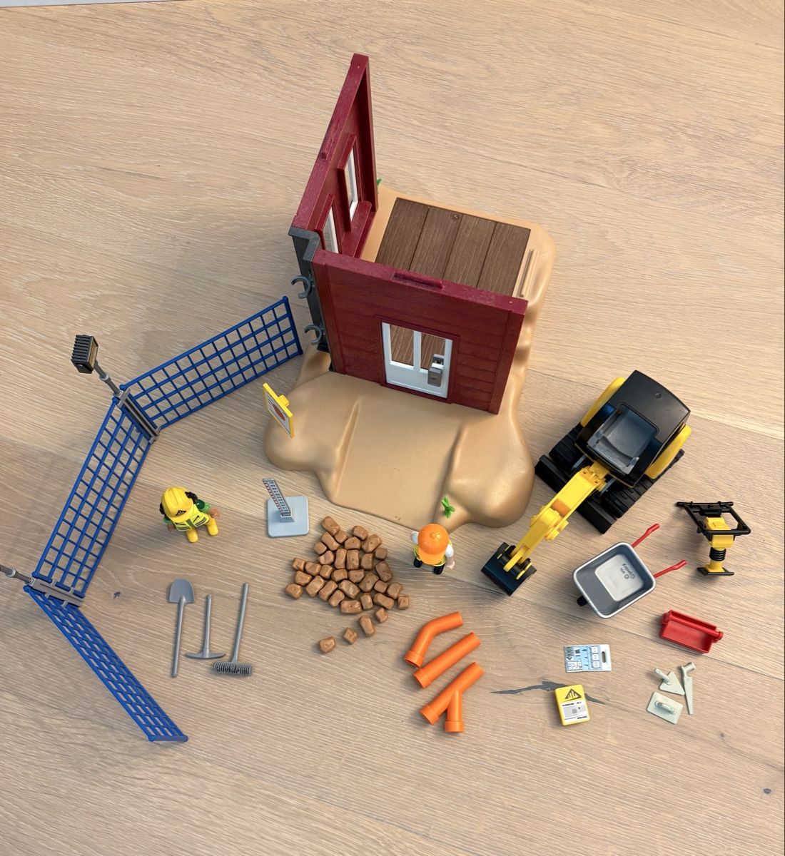 Playmobil Giocattoli: Playmobil Mini-Bagger mit Bauteil 70443 – Usato da Muri AG venduto da Michael_Kueng 1