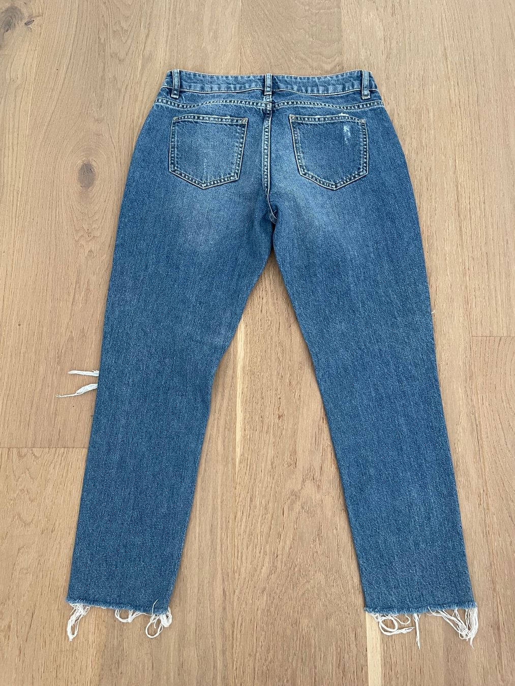 Asos Jeans: Asos Jeans – Nuovo (secondo la descrizione) da Selzach venduto da iagiag98 1