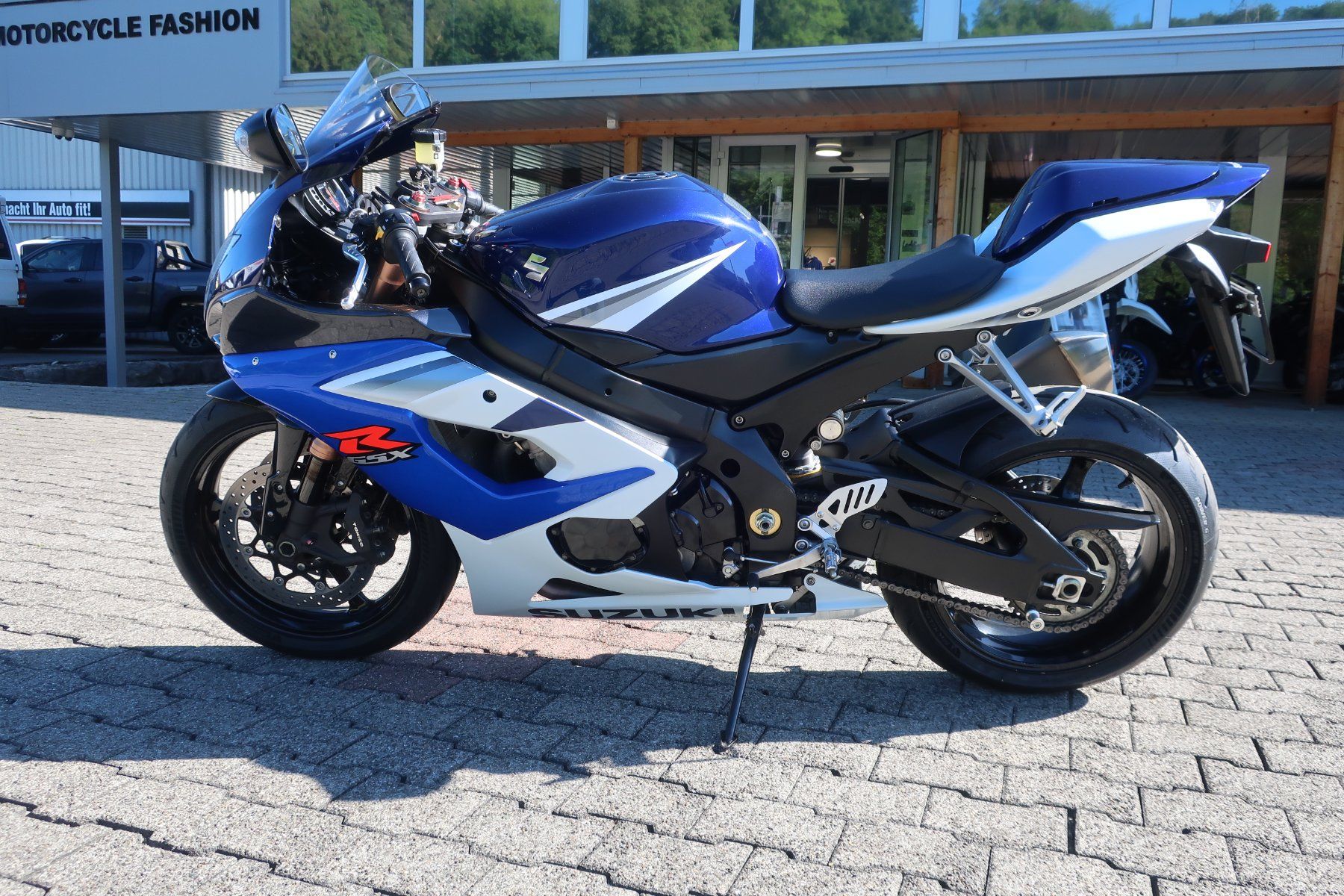 Suzuki Strada: Suzuki GSXR1000 – Usato da Eiken venduto da Motti2 4