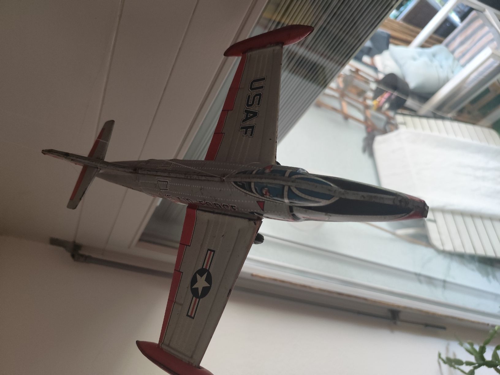 Modellbausätze & Standmodelle: uralter blechflieger – Gebraucht aus minusio von bierbrauer 3
