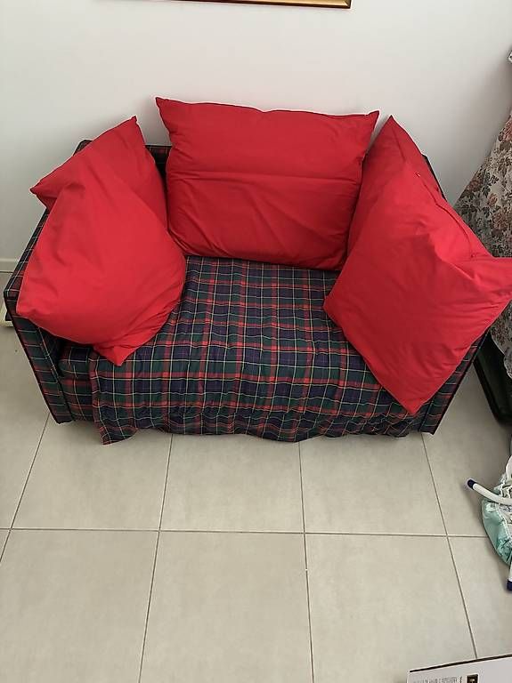 Sofas: Vendo divano letto – Gebraucht aus Cadro von ale9797