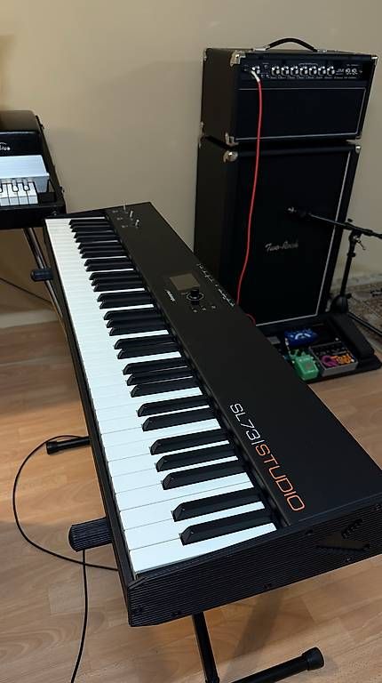 Strumenti musicali: Studiologic SL73 Studio Midi Keyboard – Usato da Lugano venduto da carlosrgomes
