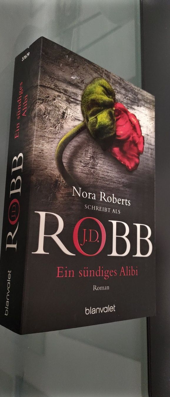 Libri: Nora Roberts Schreibt als JD Robb Ein Sündiges Alibi – Nuovo (secondo la descrizione) da Dottikon venduto da Oldyfreak