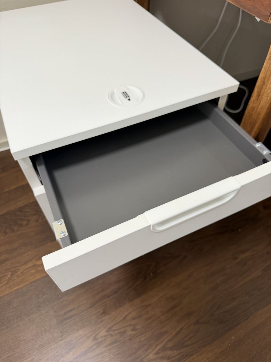 Ikea Banconi: Rollcontainer IKEA Galant. Erstklassiger Zustand! – Usato da Zürich venduto da zurichero 3