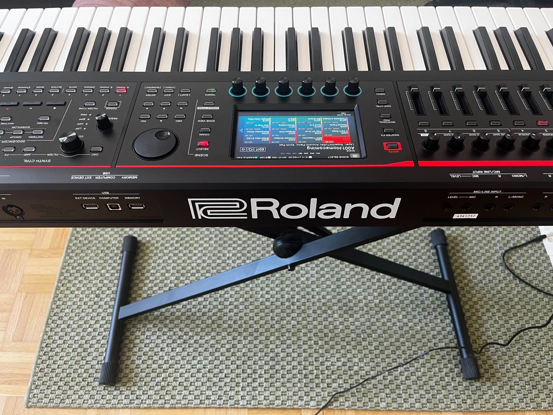 Roland Strumenti musicali: Roland Fantom 06 – Usato da Zürich venduto da rav_ww6g 7