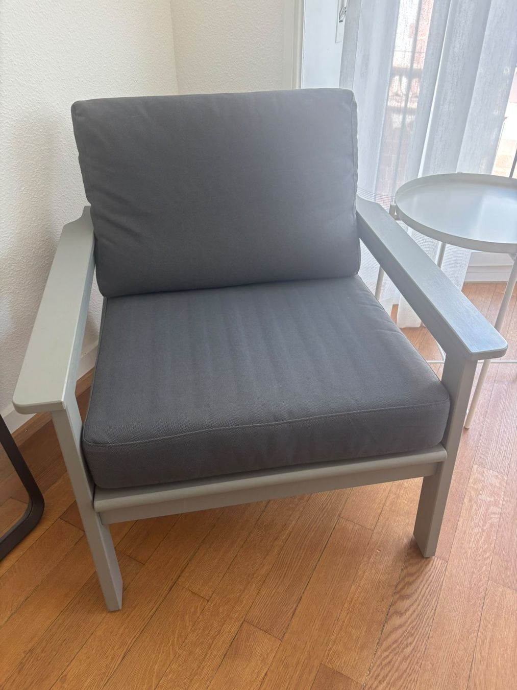Ikea Poltrone: IKEA BONDHOLMEN Sessel/aussen, grau – Usato da Meilen venduto da Tingaling627