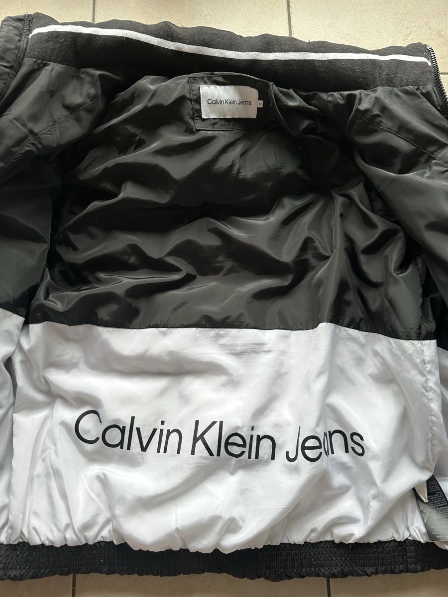 Calvin Klein Jacken: Winterjacke Calvin Klein – Gebraucht aus Rothrist von victoryyy 4