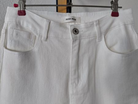 Modische Weisse Jeans Hose NEU UND UNGETRAGEN, Gr. 38