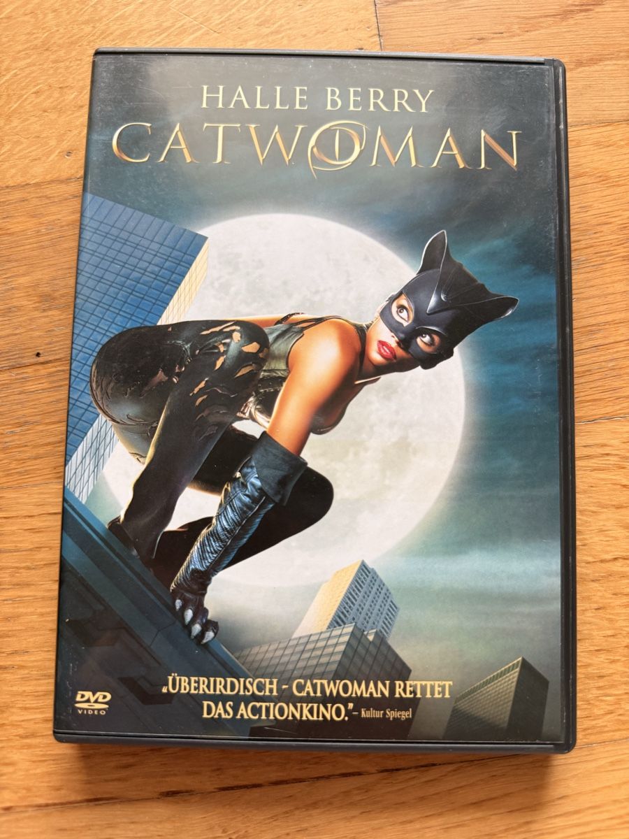 Tutti i DVDs: Catwoman - DVD – Usato da Kölliken venduto da nerdorado