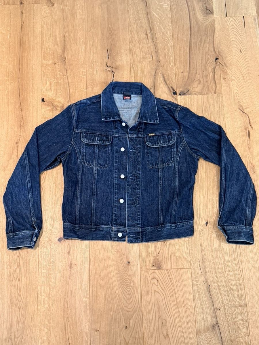 Diesel Jacken: Diesel Denim Jacke – Gebraucht aus Pfaffhausen von placard