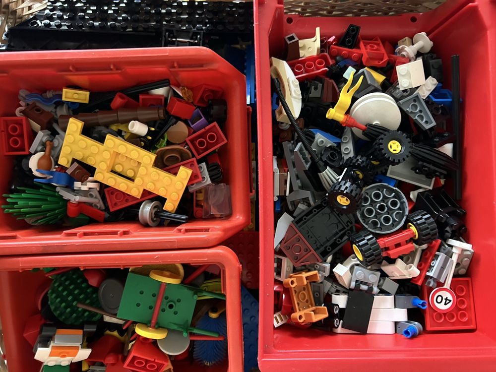 Ensemble de pièces de lego de tout genre plus de 6,5 kg (D'occasion) à Corcelles-près-Payerne ...