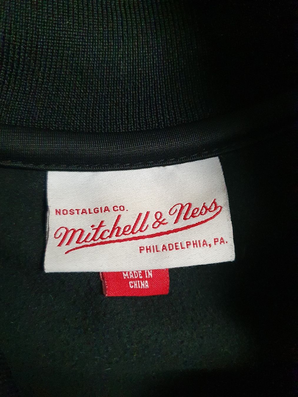 Mitchell & Ness Giacche: LAKERS JACKE MITCHELL NESS GRÖSSE L – Nuovo (secondo la descrizione) da St. Gallen venduto da CaliSunshine 3