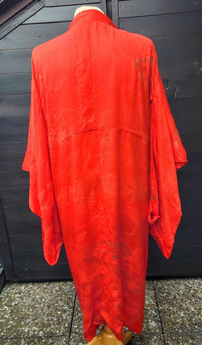Kimono: Kimono red 100% soie – Usato da Fribourg venduto da VictoriaShop7 3