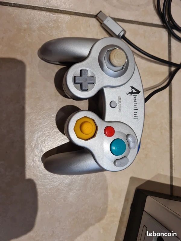 Nintendo Console: Nintendo gamecube – Usato da Genève venduto da lho_nf5y 5