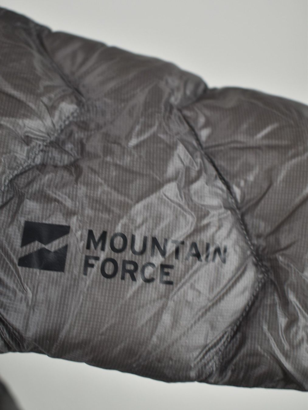 Mountain Force Giacche: Mountain Force Daunenjacke, Gr.40, grau – Usato da Nürensdorf venduto da 2ND_STORY 5