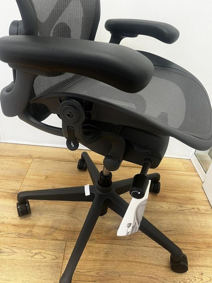 Herman Miller Sedie: Herman Miller Aeron Remastered Neu – Usato da Purmerend venduto da Offeco 8