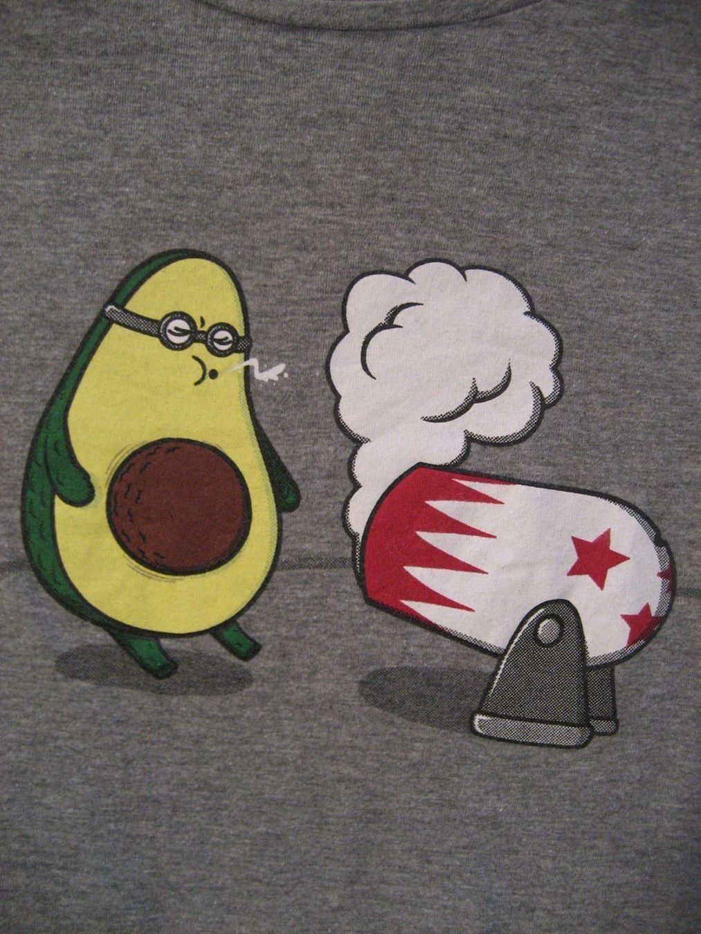 T-Shirts: Lot 2 t-shirt taille L – Gebraucht aus Delémont von marryb 1