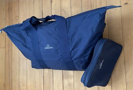 OMÉGA sac de voyage et trousse
