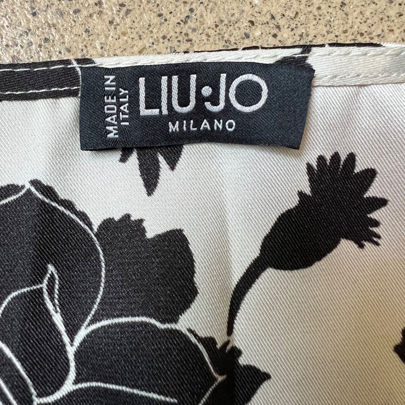 Liu Jo Vestiti: LIU JO Kleid 🖤 – Usato da Zürich venduto da ClosetQueen 7