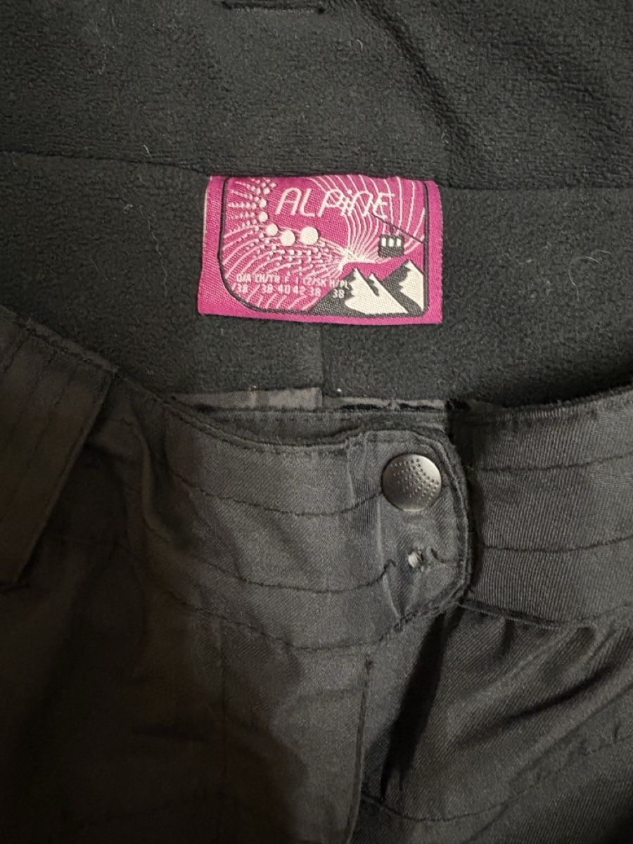 Alpine Pantaloni: Alpine Damen Skihose, Grösse 38 – Usato da Hildisrieden venduto da Leoniewyr 1