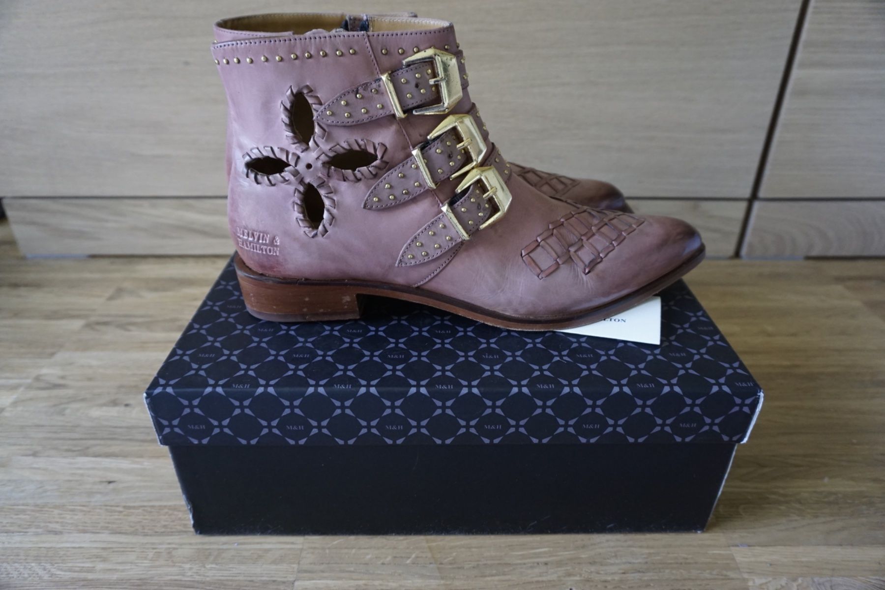 Scarpe da donna: Melvin Hamilton Stiefeletten – Usato da Thun venduto da sabcar 4