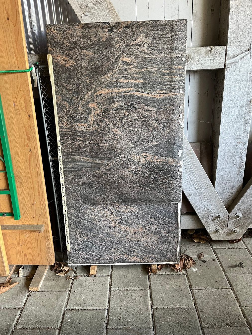 Servierplatten: Granitplatte Küchenabdeckung – Gebraucht aus Utzenstorf von Coronado1