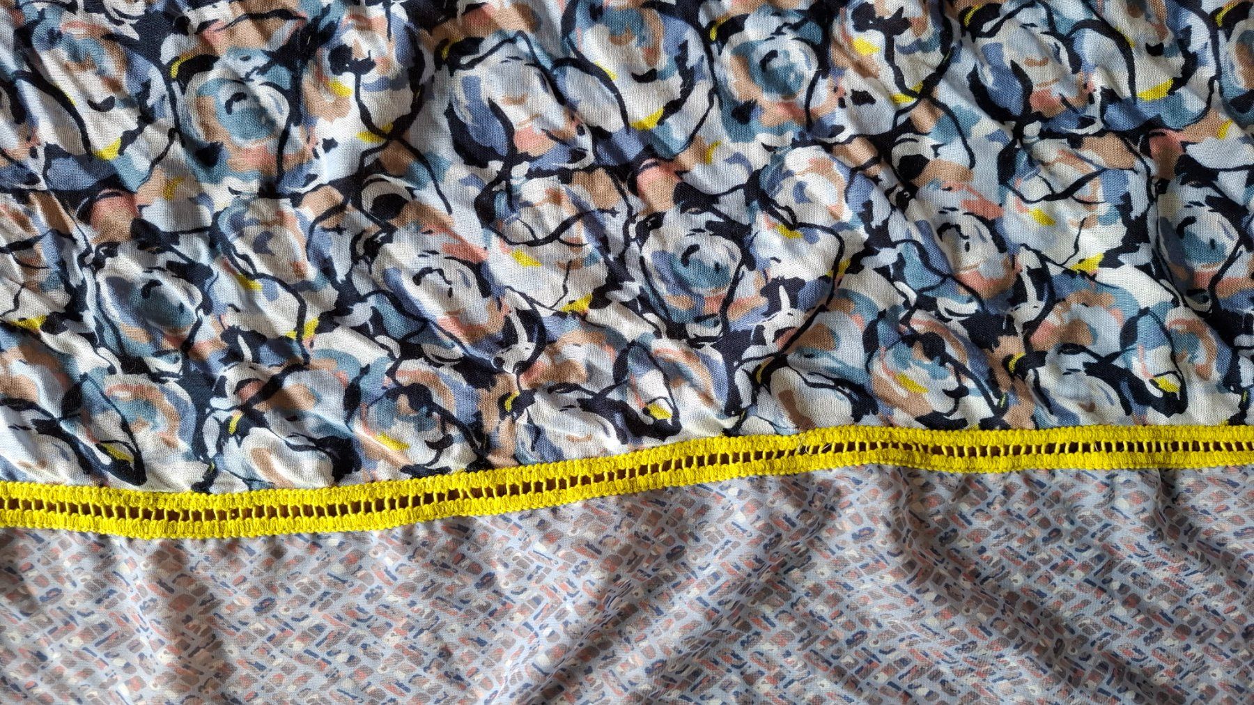 Foulard & Sciarpe: Schal Street one – Usato da Horw venduto da Cila5 1