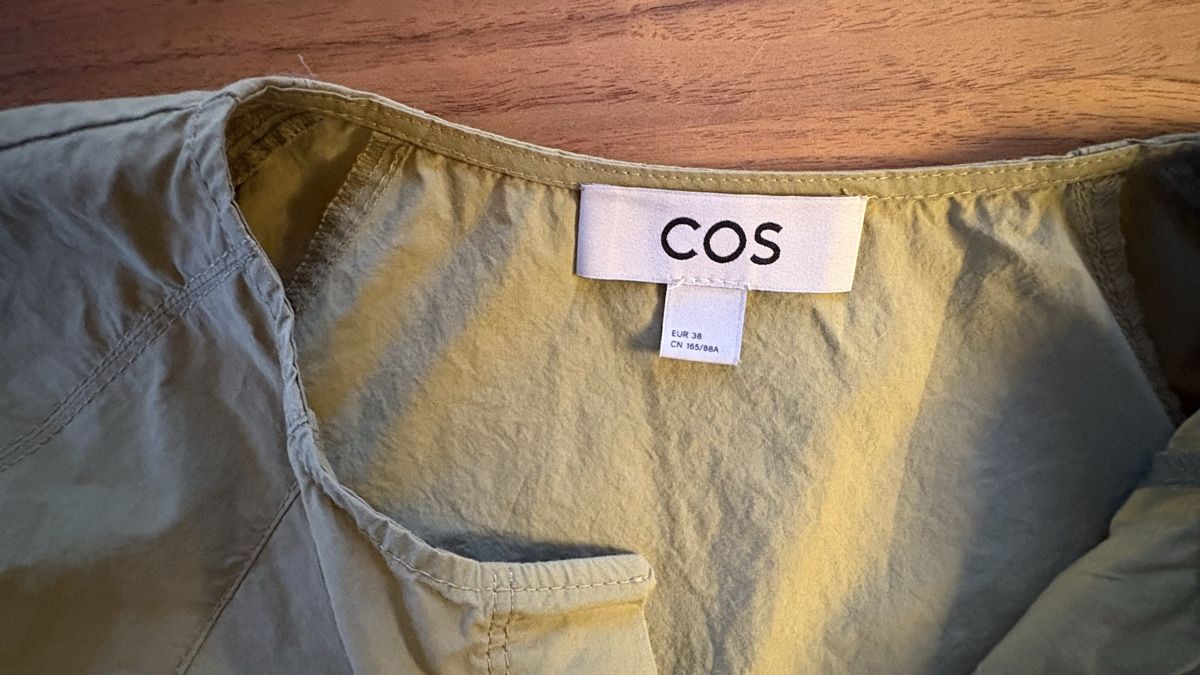 Cos Camicette: Baumwollbluse COS, 36 – Nuovo (secondo la descrizione) da Herrliberg venduto da co_keller 2