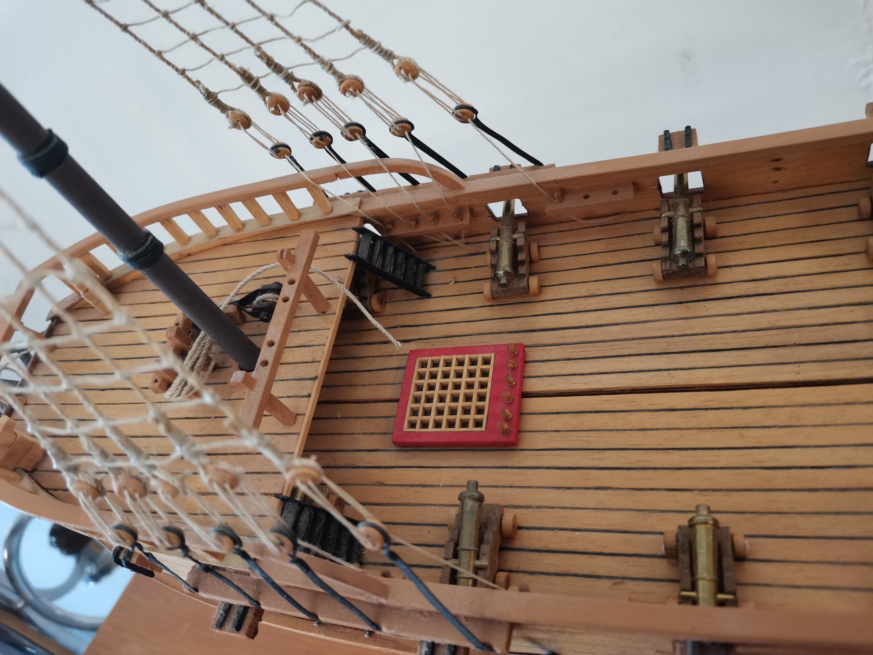 Kit di modellismo & Modellini statici: Segelschiff  Dreimast mit Ständer – Usato da Suhr venduto da Brocki-Suhr 4